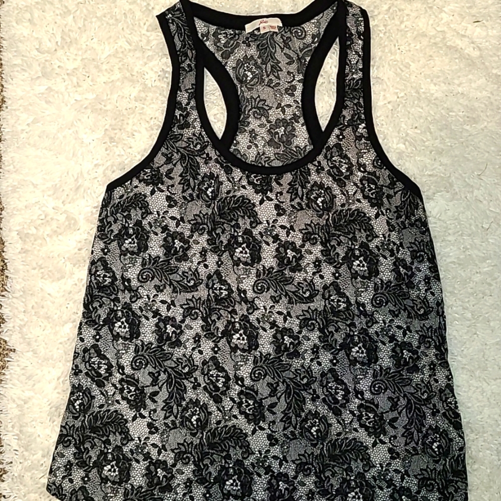Sleeveless top